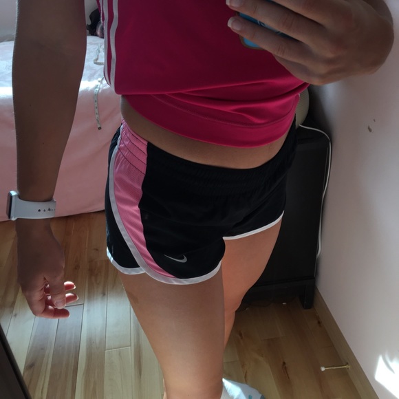 Nike Dri-fit Athletic Shorts (Girls M) - Picture 4 of 11